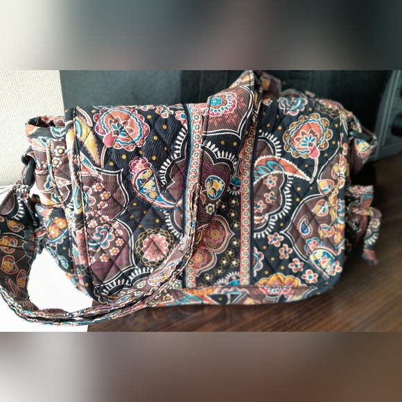 Vera Bradley Crossbody Shoulder Bag Lindsay Kensington pattern brown paisley - Picture 1 of 8